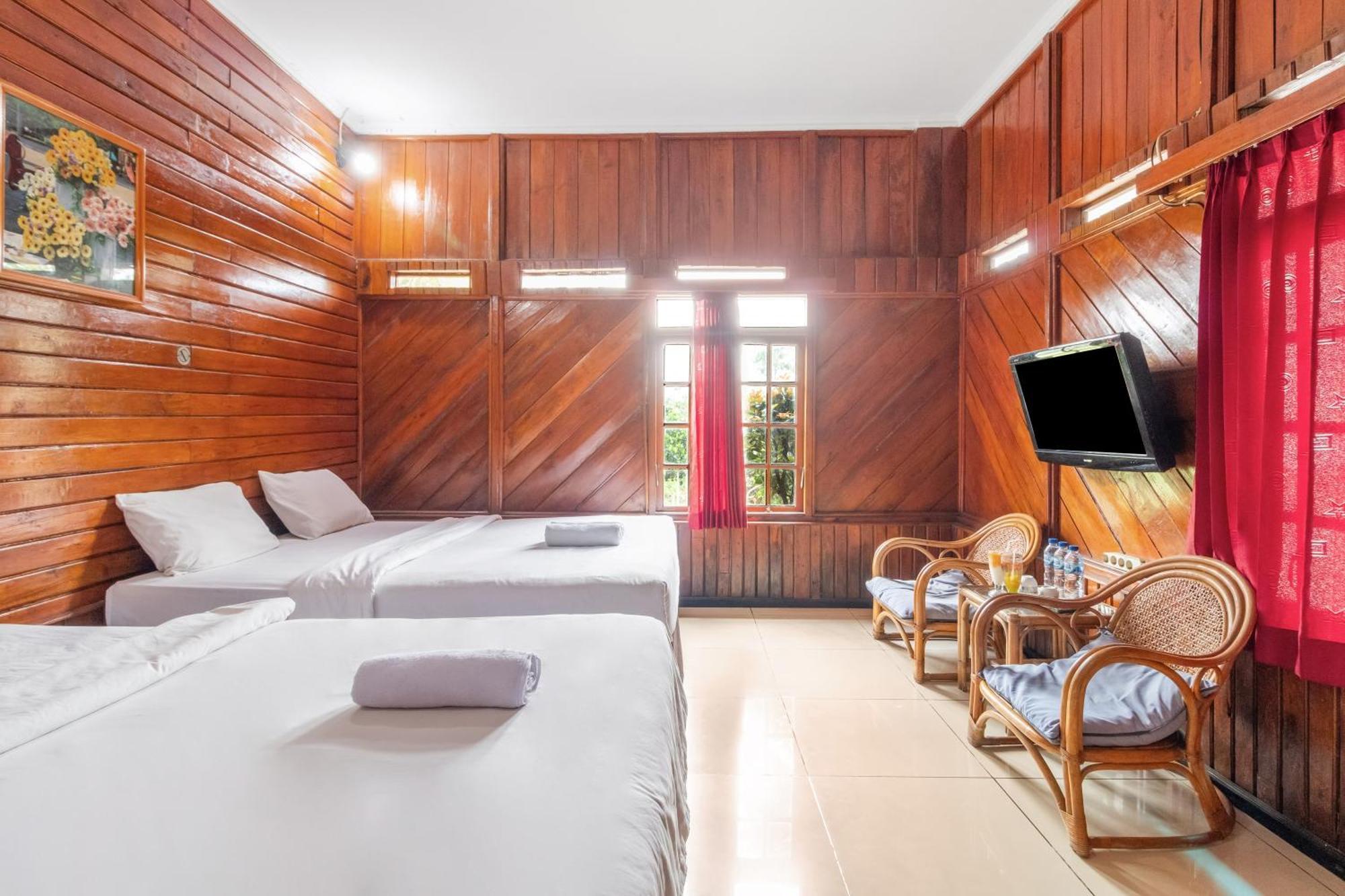 Grand Nirwana Resort Lembang Zewnętrze zdjęcie